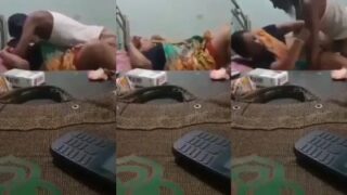 Maulana Asyik Ngentot Memek Desi Randi Di Depan Muridnya