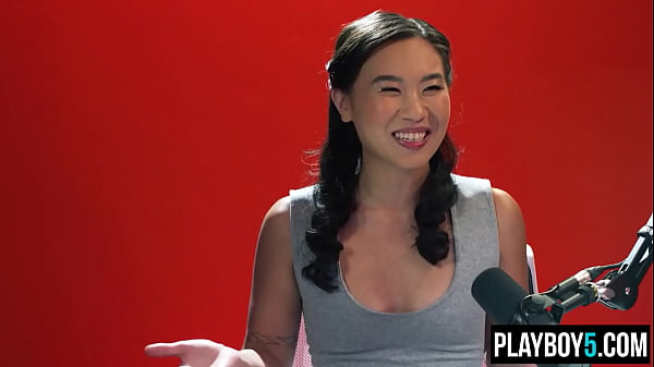 Kimmy Kimm Remaja Korea Masturbasi Memek Berbulu Hingga Klimaks Penuh