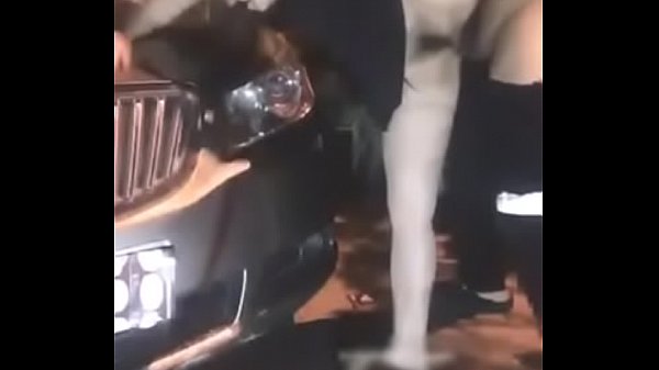 Pelacur Tiongkok Ngentot Di Jalanan 2