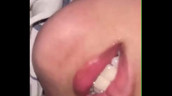 Tante Girang Minta Pijat Plus-plus, Badannya Pegel Pengen Diurutin