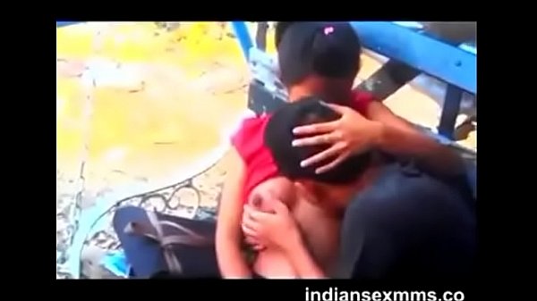 Memek Desi Yang Menggoda Untuk Dihisap