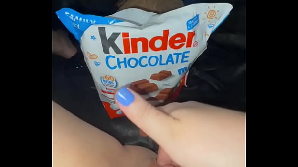Gairah Mewah Nan Aneh – Fantasi Makanan Mesum – Cokelat Lumer Di Memek Perawan Arab 18 Tahun – Ngesek Amatir Di Beverly Hills Los Angeles – Si Putih Salju Arab Pengen Bbc Sekarang Juga
