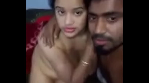 Cewek India Bikin Nafsu Naik, Siap Digoyang Habis-habisan.