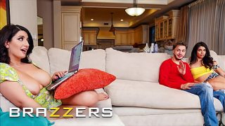 Sarah Arab Genit Godain Pacar Temen Kos Sampe Ngewe Panas Tanpa Sepengetahuan Dia – Brazzers