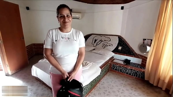 Follando A Mi Suegra Por Toda La Ciudad Tras Ser Plantado Por Mi Novia – Parte 1