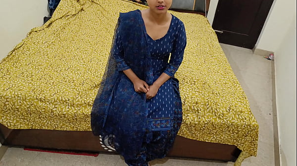 गाँव की बस्ती की मासूम लड़की को पिज्जा खिलाकर उसके मुँह और चूत में जमकर धौंस जमाया