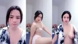 Miss China Dreamlive Buka Baju, Remes-remes Pentol Sampai Muncrat