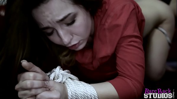 Bambi Brooks Ngocokin Anak Tiri Sampai Kering