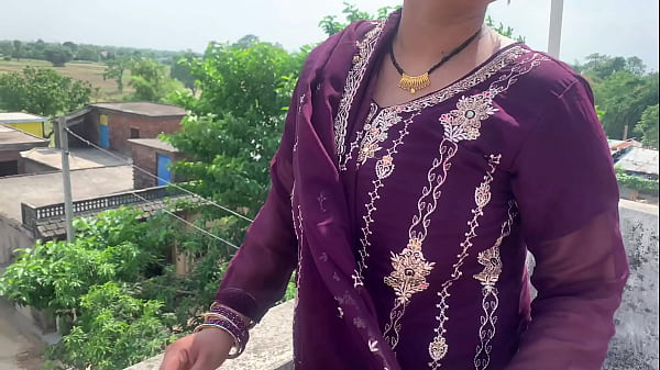 Bhojpuri Desi Bhabhi Kas Maine Uski Chut Aur Badan Ka Maza Liya Hindi Audio Mein