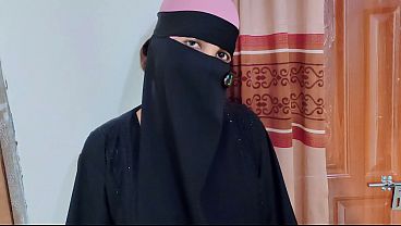 Hijab Jalang Jasmine Digebuk Orang Asing Sampai Meraung-raung