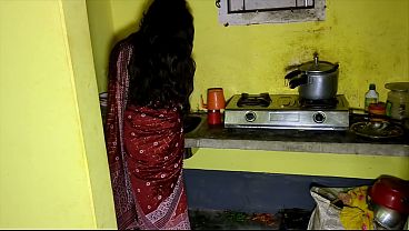Devar Dapur Kosong, Bhabhi Sendirian, Langsung Ngewe Di Lantai.