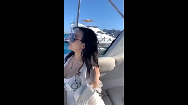 Gái Tàu, Nhìn Phát Biết Ngay Là Dâm đãng.