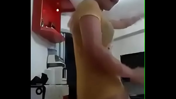 Nona Panas Dari Indonesia Bikin Kelenger.
