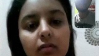 Gujju Bhabhi Cantik Pamer Bugil Buat Pacar Online Muda