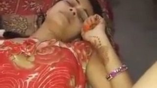 Istri Desi Cantik Bugil Dijariin, Video Mms Hot