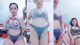 Nih Miss Hikari Pamer Susu Montok Bikin Ngiler.