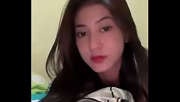 Cewek Indonesia Live Ig, Goyang-goyang Bikin Tegang