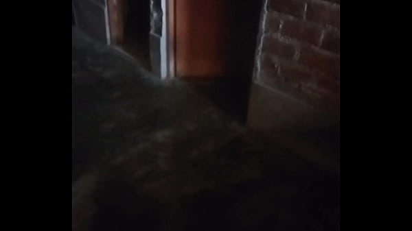 Ibu Muda Single Ngajak Gue Masuk Rumahnya Demi Duit, Langsung Panas Di Depan Pintu.
