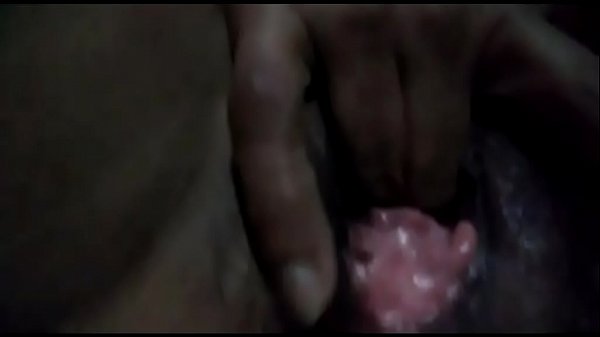 Madura India Lagi Minta Digebukin, Basah Semua.