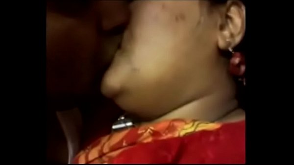 Desi Tante Sange, Ngajak Crot Di Kamar Gelap
