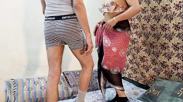 Cepet Ngewe Memek Sama Cewek India Seksi, Ngewe Memek Desi Sambil Dirty Talk Pake Bahasa Hindi.