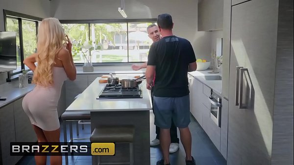 Cerita Istri Nyata – Courtney Taylor, Keiran Lee – Courtney Bantuin Suami Kena Sial, Tapi Akhirnya Bikin Ngentot Sampai Puas – Brazzers
