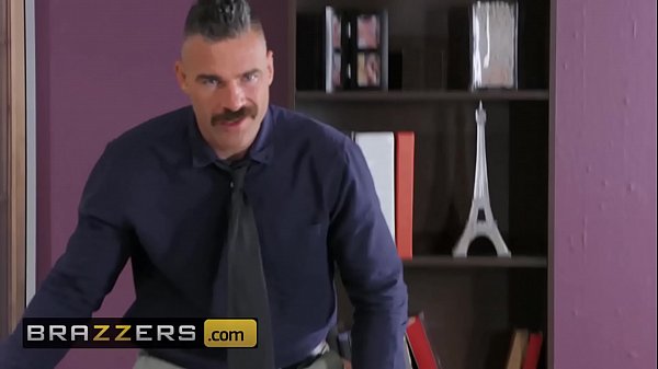 Bokep Bos Remote Kontrol, Monique Alexander & Charles Dera, Tete Montok Di Kantor