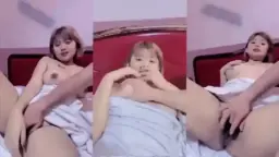 Remas Payudara Sambil Colmekin Adek Rambut Pirang Yang Bikin Makin Greget.