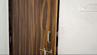 Kakak Tiri Gantikan Pacar Yang Nggak Ada, Nikmatin Aja.
