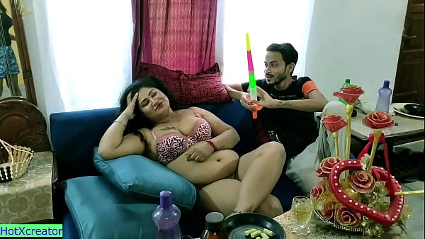 Ultah Bhabhi India Panas, Nge-seks Sama Pacar Remaja!