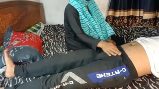 Aku Ngentot Temen Anak Tiriku Yang Juga Murid Sekolah Anak Tiri, Biar Tambah Panas